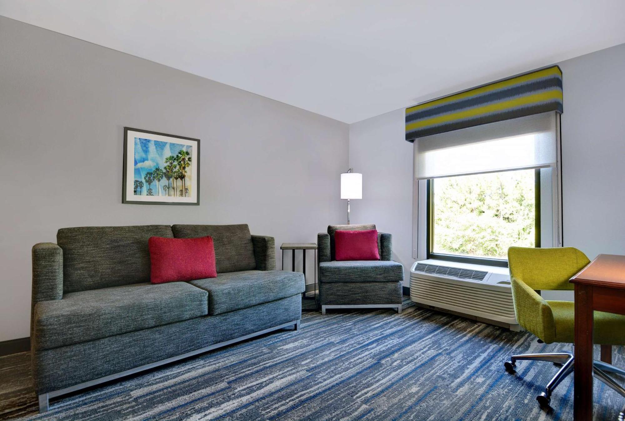 Hampton Inn By Hilton Panama City Beach Upper Grand Lagoon Exterior foto
