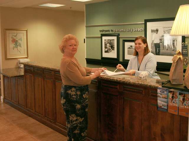 Hampton Inn By Hilton Panama City Beach Upper Grand Lagoon Interior foto