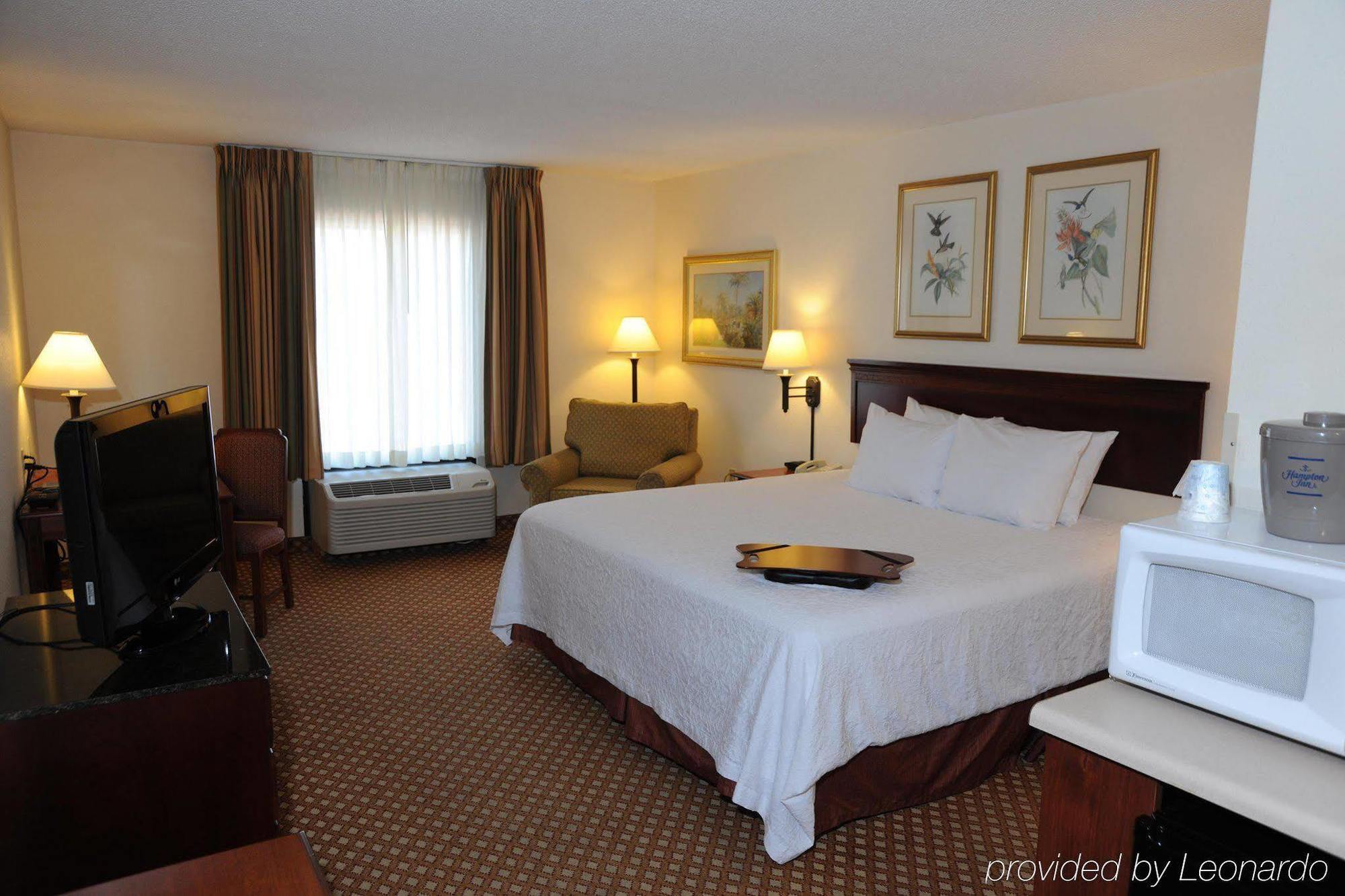 Hampton Inn By Hilton Panama City Beach Upper Grand Lagoon Exterior foto